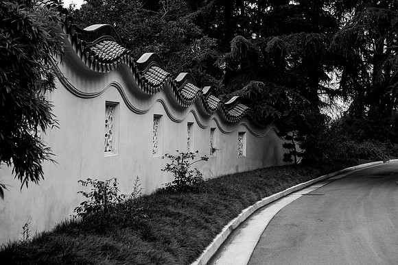 Chineese Garden Wall